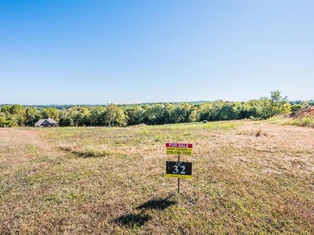 Land for sale in Glasgow, Kentucky