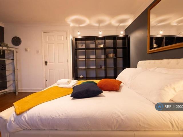 House for rent in North Woolwich, Greater London