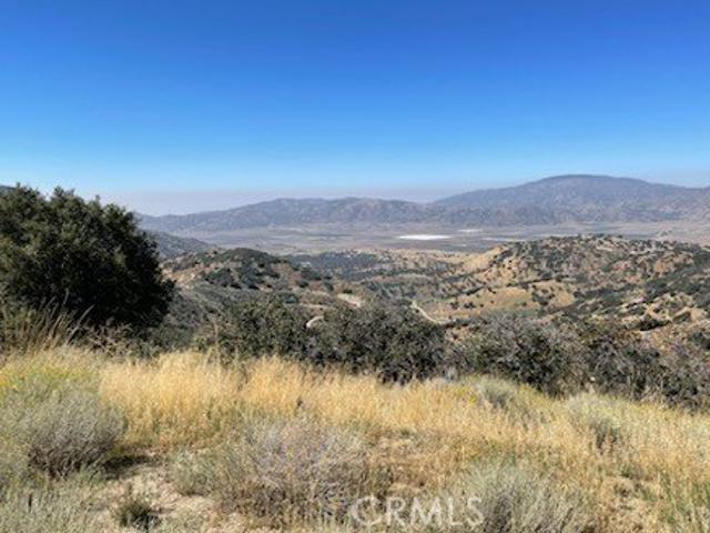 Land for sale in Tehachapi, California