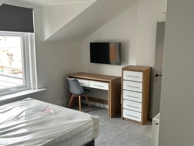 Studio for rent in Tyne And Wear