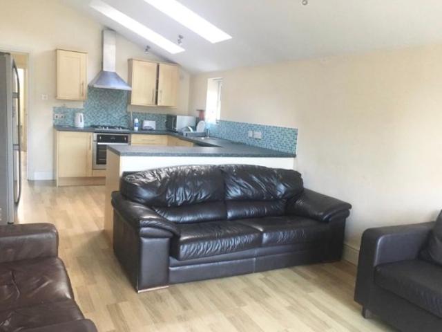 Room for rent in Stirchley, West Midlands