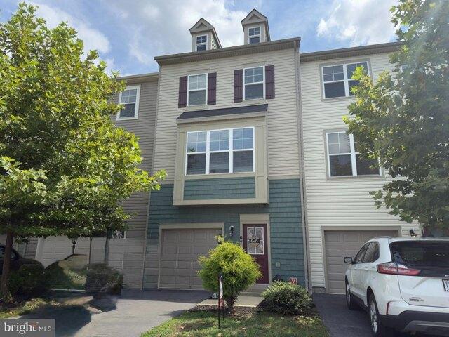 House for sale in Stephenson House for sale in Stephenson