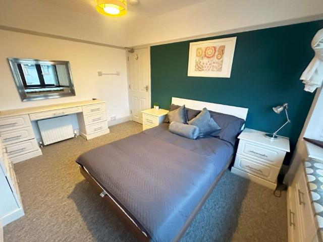 Room for rent in Horfield, Feckenham