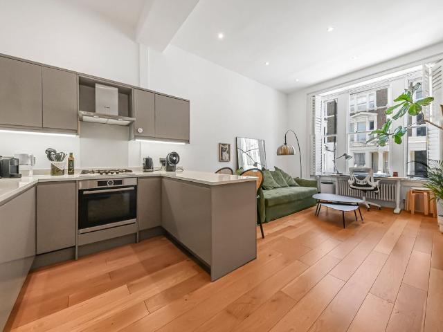 Apartment for rent in Maida Hill, Greater London