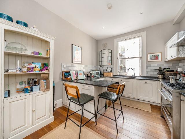 House for rent in Maida Hill, Greater London