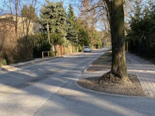 Grunt na sprzedaż w Milanówek, Mazowieckie