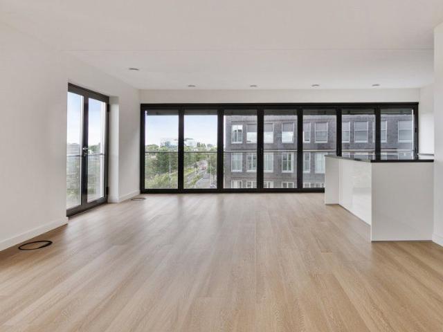 Appartement te huur in Oost, Amsterdam