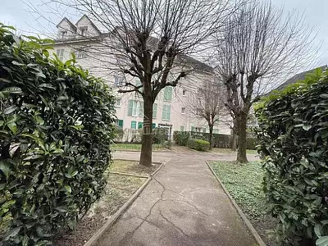 Appartement vente à France métropolitaine, Groslay