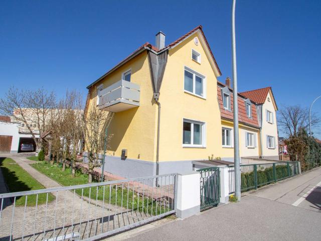 Doppelhaushälfte kaufen in Landshut, Bayern