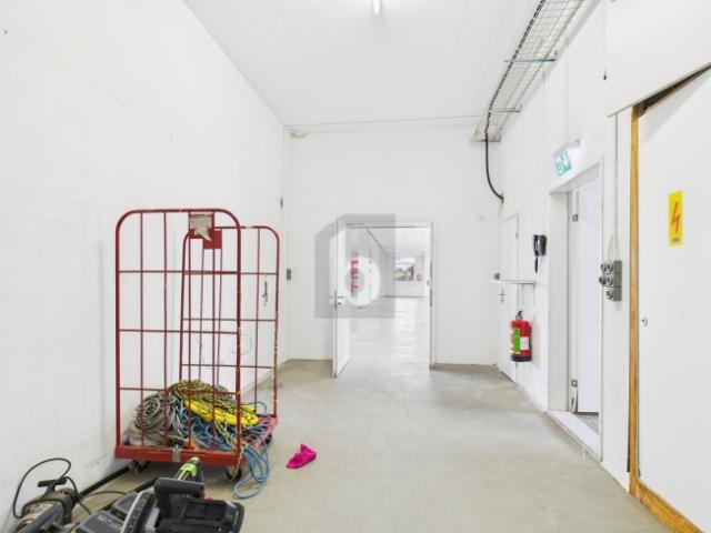 Atelier mieten in Schwerzenbach, Zürich