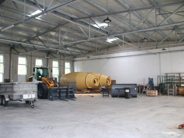 Gewerbe mieten in Dolina, Grafenstein