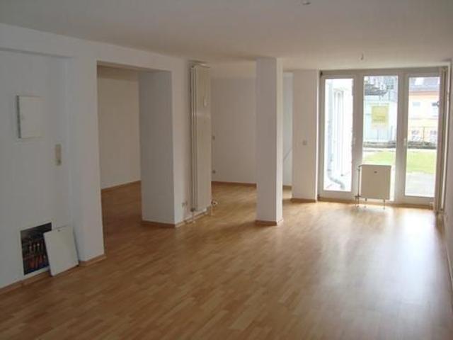Etagenwohnung kaufen in Hohenstein-Ernstthal