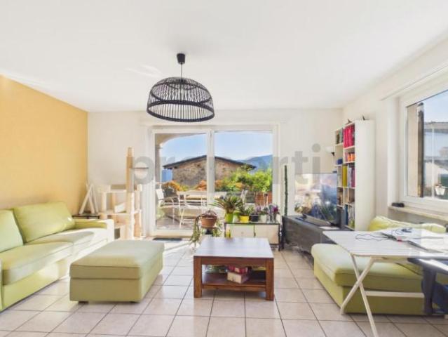 Wohnung mieten in Comano, Tessin