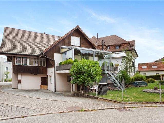 Einfamilienhaus kaufen in Safenwil, Aargau