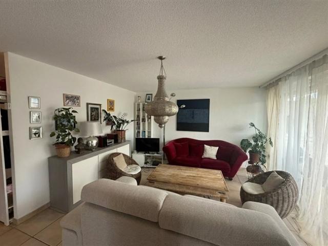 Wohnung mieten in Gland, Waadt