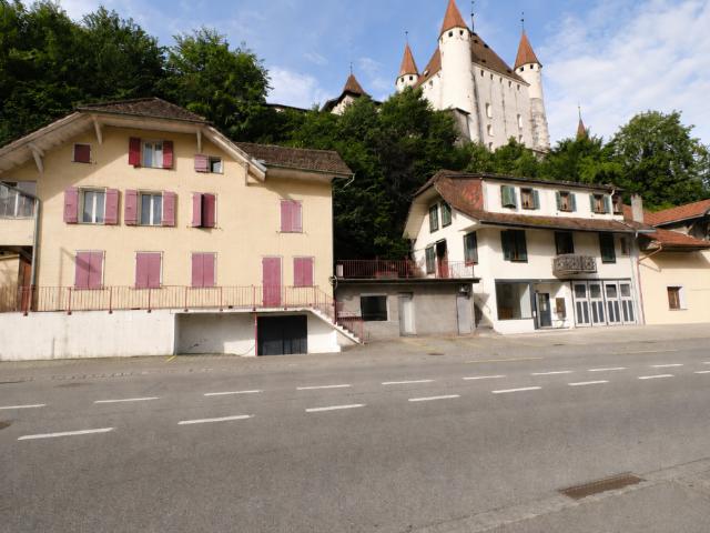 Mehrfamilienhaus kaufen in Gwatt, Thun, Bern