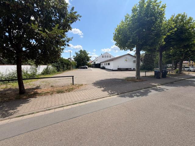 Erdgeschosswohnung mieten in Hochdorf-Assenheim, Rheinland-Pfalz