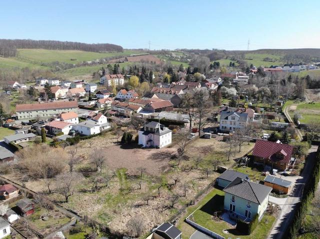 Erdgeschosswohnung kaufen in Gombsen, Kreischa