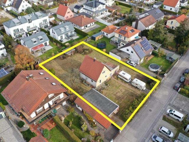 Erdgeschosswohnung kaufen in Germering, Bayern