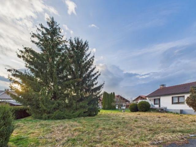 Erdgeschosswohnung kaufen in Großkarolinenfeld, Bayern