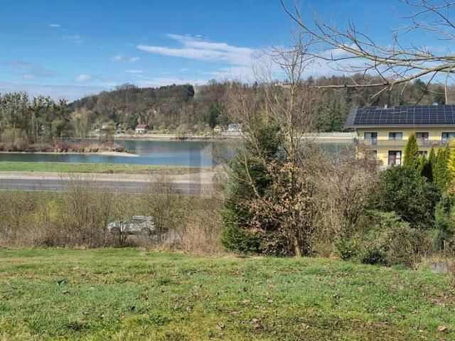 Grundstück kaufen in Amstetten, Niederösterreich