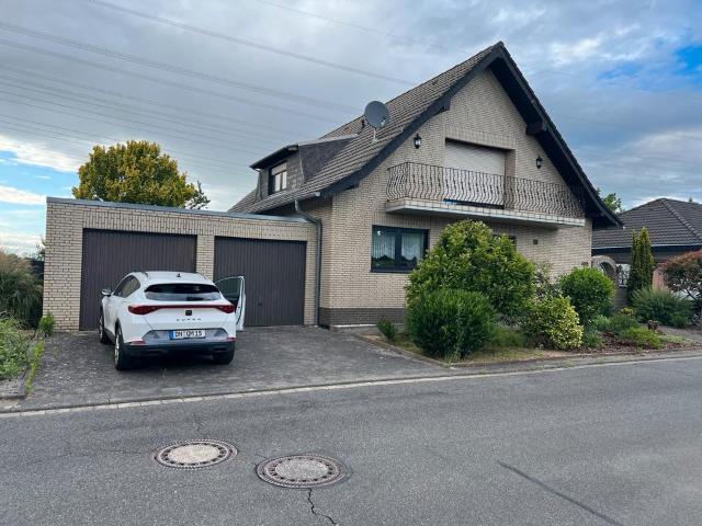 Haus kaufen in Hoven, Düren
