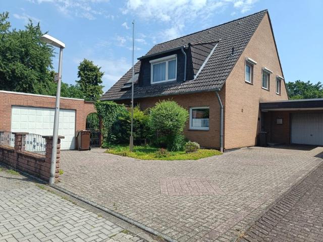 Haus kaufen in Broich, Dormagen