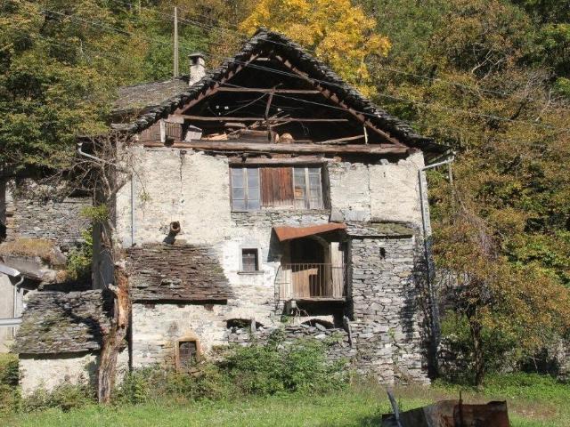 Landwirtschaft kaufen in Linescio, Tessin