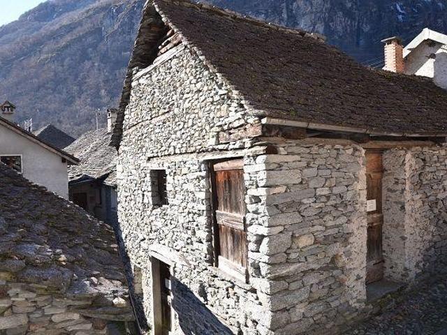 Immobilie kaufen in Cevio, Tessin