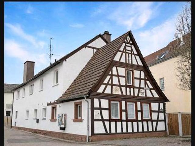 Haus kaufen in Steinweiler, Rheinland-Pfalz