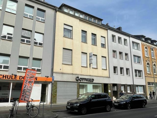 Mehrfamilienhaus kaufen in Kolpingviertel, Neuss
