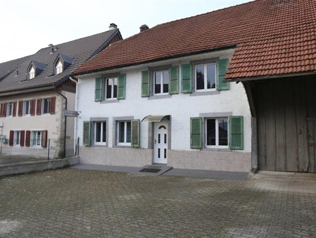Einfamilienhaus kaufen in Alle, Jura