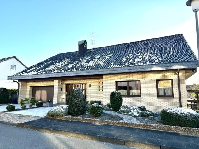 Haus kaufen in Istrup, Blomberg