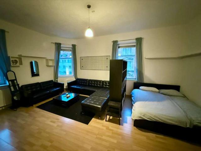 Wohnung mieten in Karlshöhe, Stuttgart