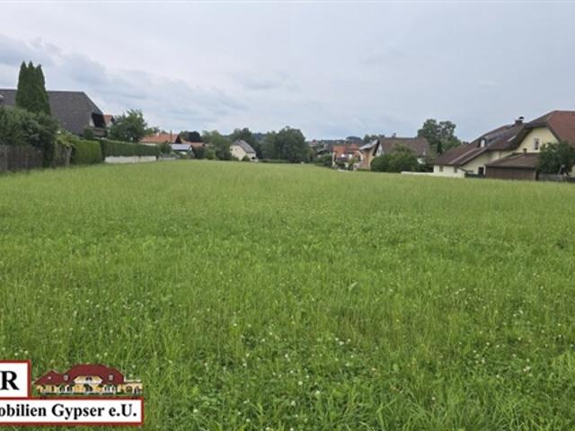 Grundstück kaufen in Lamprechtshausen, Salzburg