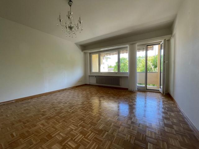 Immobilie kaufen in Dietikon, Zürich