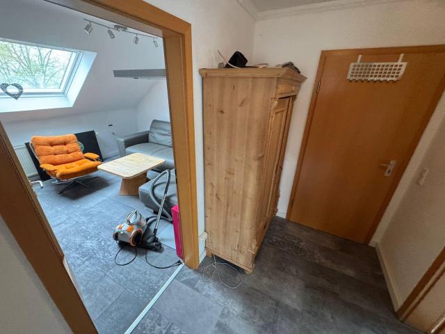 Dachgeschosswohnung mieten in Langenfeld, Nordrhein-Westfalen