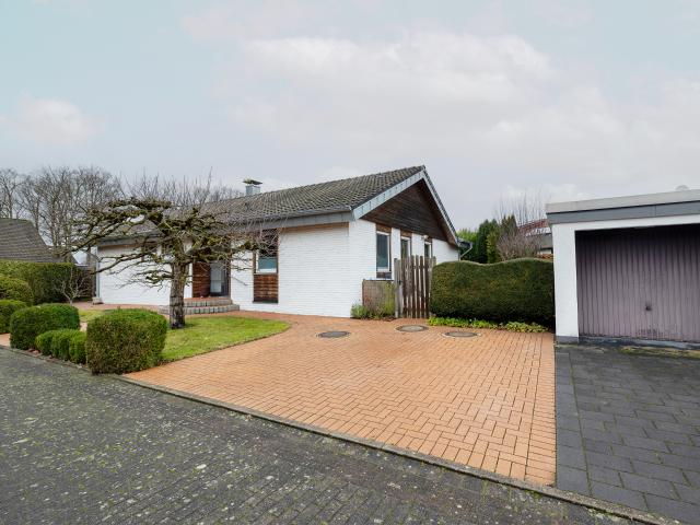 Haus kaufen in Schloß Holte-Stukenbrock, Nordrhein-Westfalen