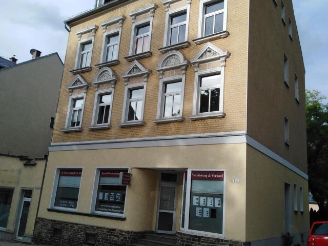 Dachgeschosswohnung mieten in Glauchau, Sachsen