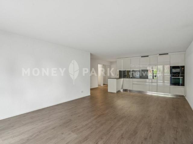 Wohnung kaufen in Uhwiesen, Zürich