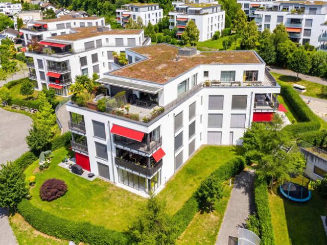 Wohnung kaufen in Niederrohrdorf, Aargau