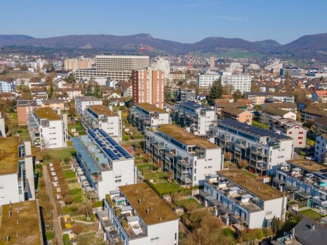 Wohnung kaufen in Suhr, Aargau