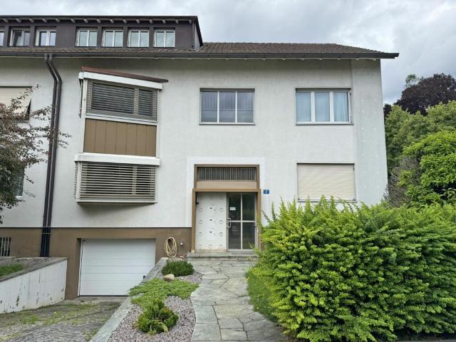 Etagenwohnung kaufen in Riehen
