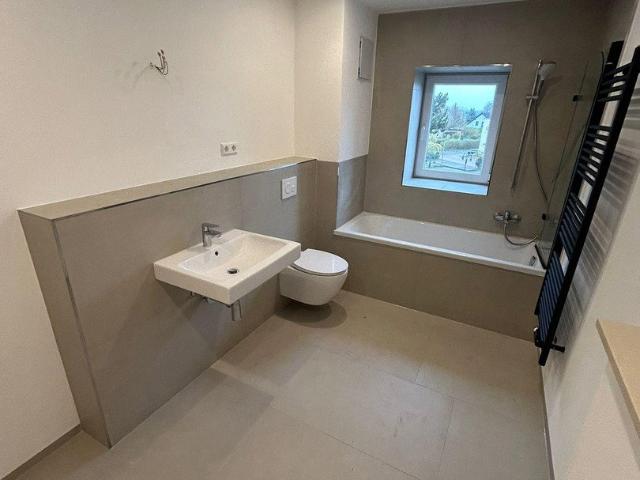 Dachgeschosswohnung mieten in Seiferitz, Meerane
