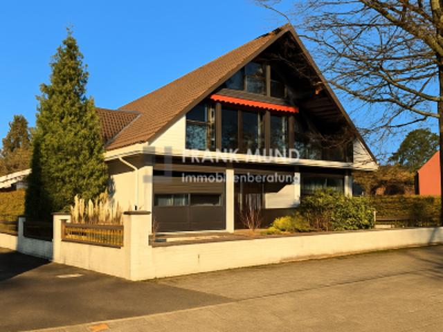 Dachgeschosswohnung mieten in Korschenbroich, Nordrhein-Westfalen