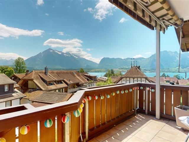 Attikawohnung kaufen in Oberhofen am Thunersee, Bern