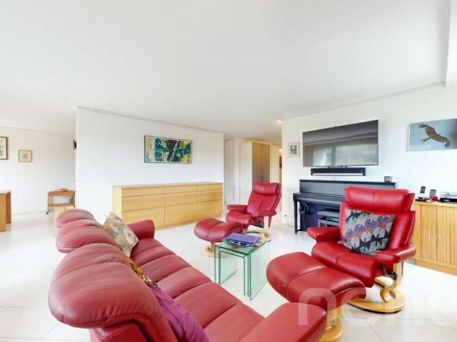 Wohnung kaufen in Wohlen bei Bern, Bern