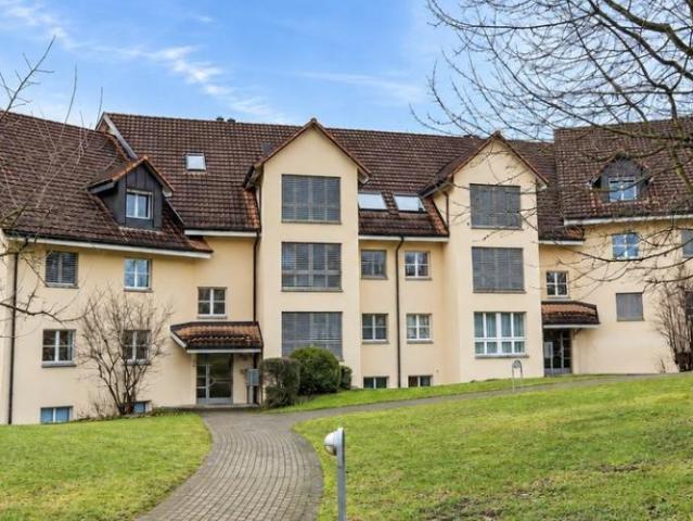 Apartment mieten in Dietlikon, Bezirk Bülach