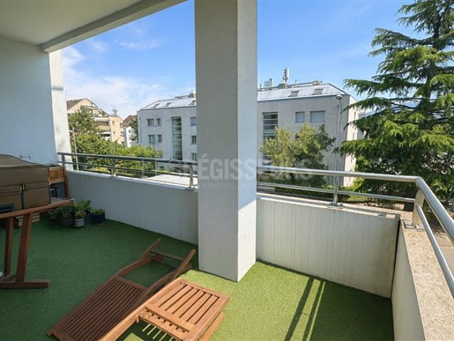 Wohnung kaufen in Aïre