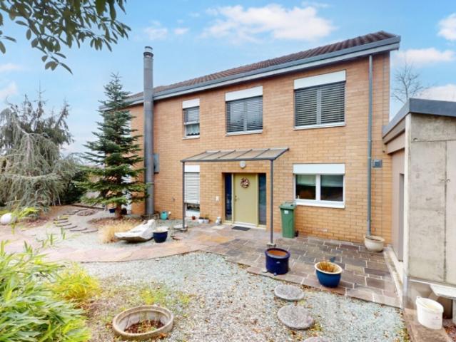 Einfamilienhaus kaufen in Hausen bei Brugg, Aargau
